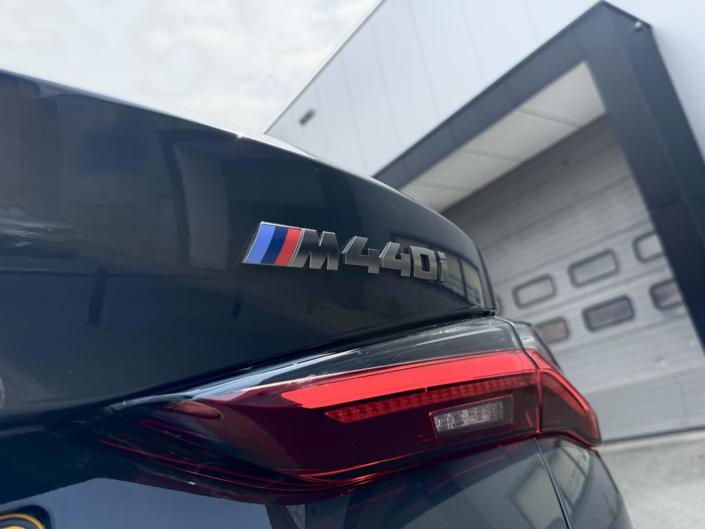 BMW 4 Serie cabrio m440i xdrive high executive m sport pro nl-auto np. €121