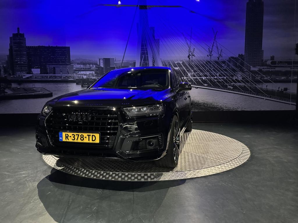 Audi Q7 3.0 tdi e-tron quattro sport *pano*hud*360camera*23"inch*