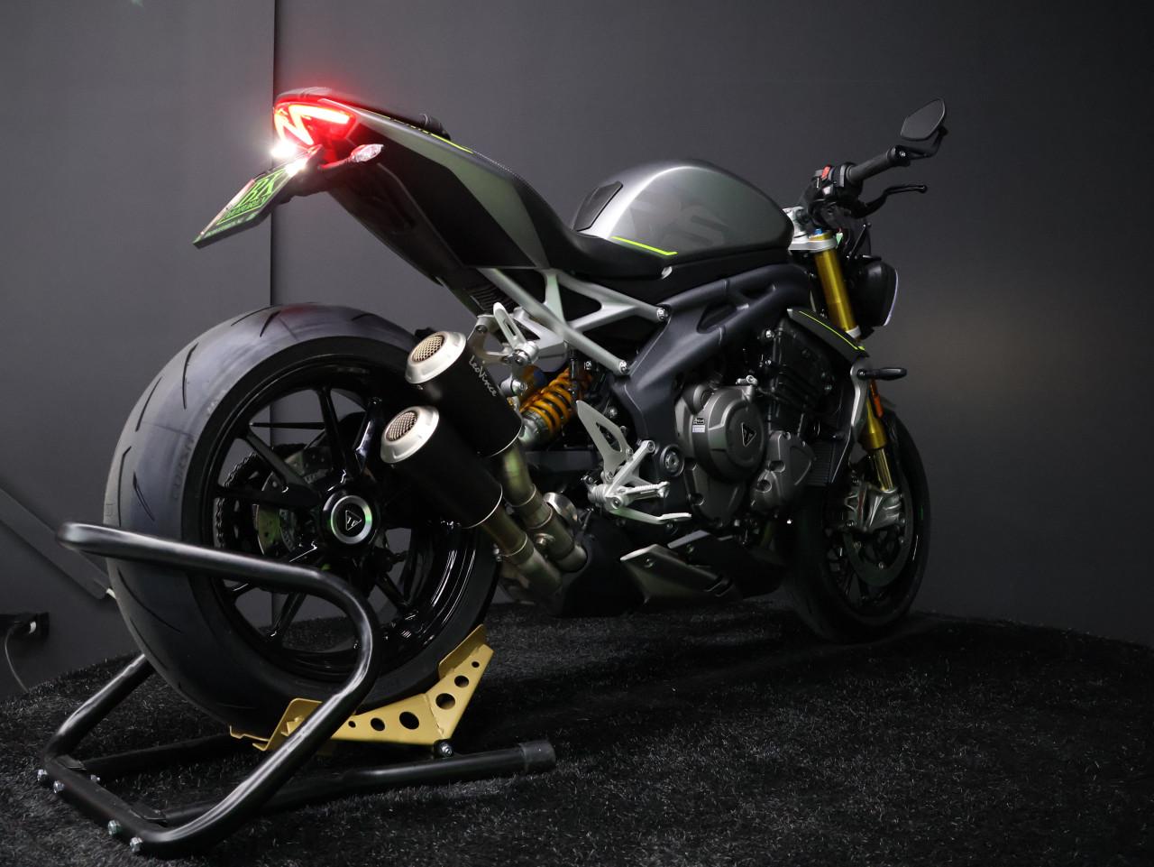 SPEED TRIPLE 1200 RS | Leovince