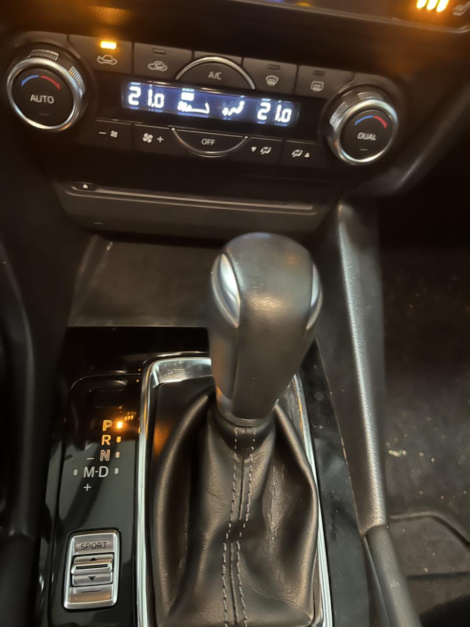 Mazda 3 2.0 skyactiv-g 120 ts+ automaat