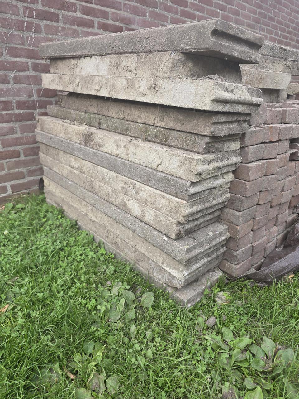 Bakstenen + opsluitbanden