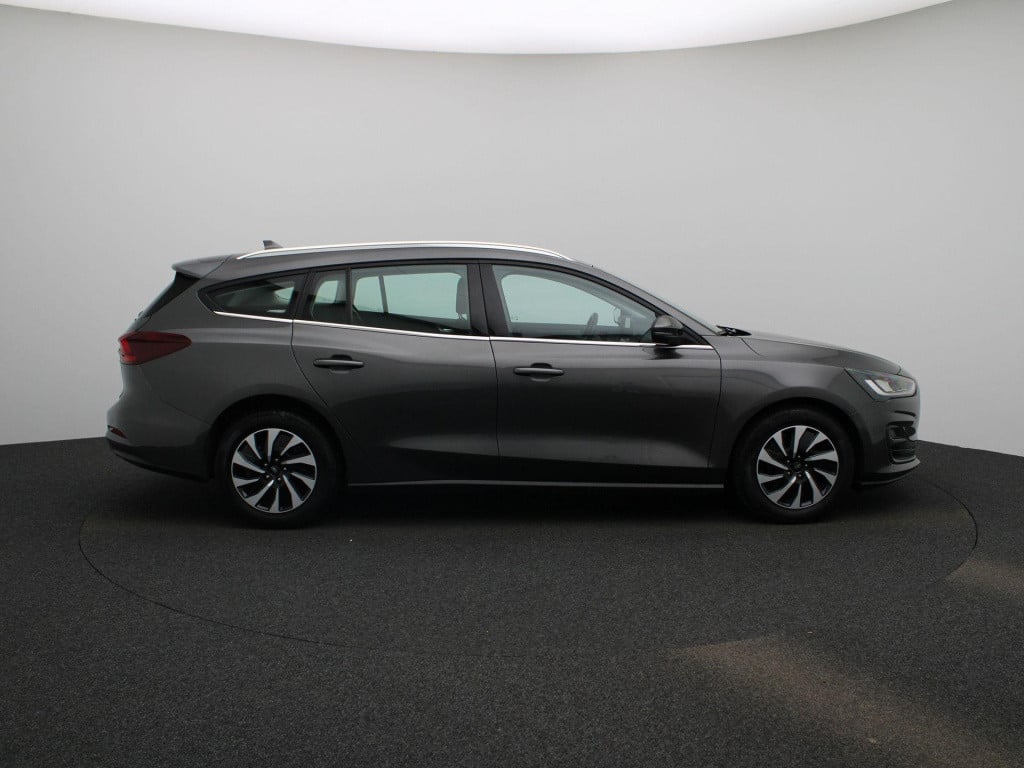 Ford Focus wagon 1.0 ecoboost hybrid titanium style | parkeer sensoren | cl