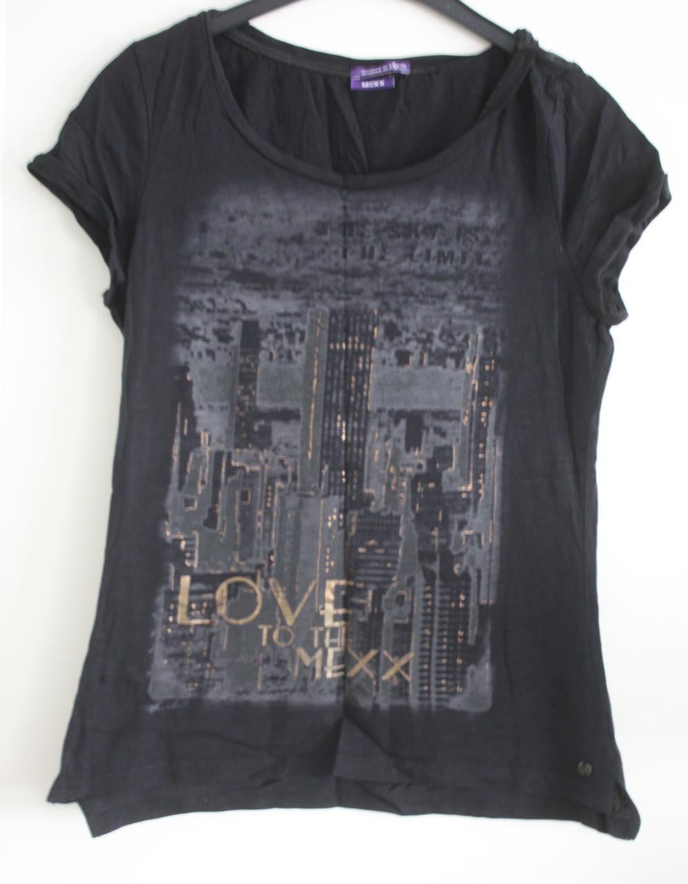 Zwart tshirt  met print maat m