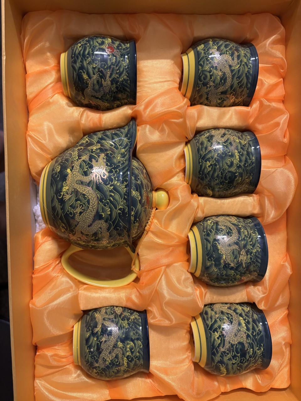 OUMIFA Chinese theeset met draakmotief