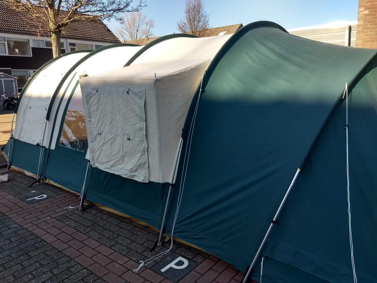 6 persoons familie tent met karretje incl keuken