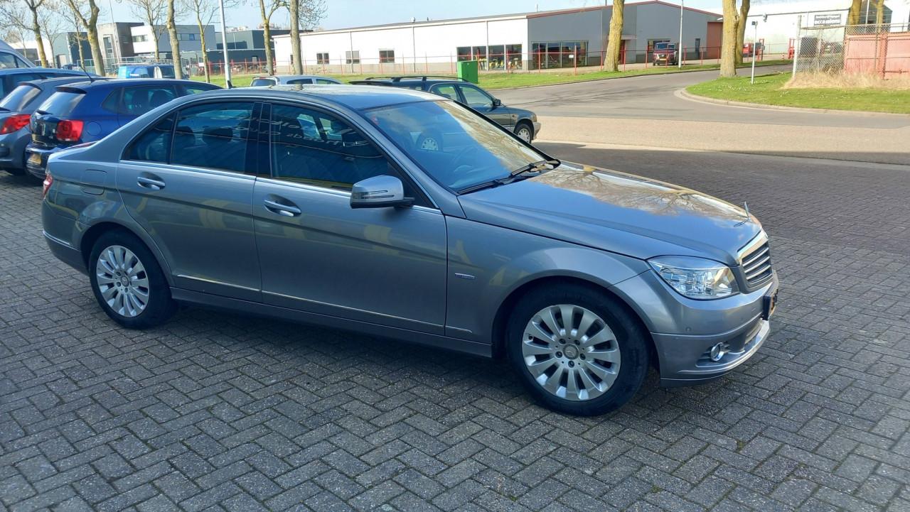 Mercedes C-KLASSE 180 K BlueEFFICIENCY Business Edition Elegance 2010