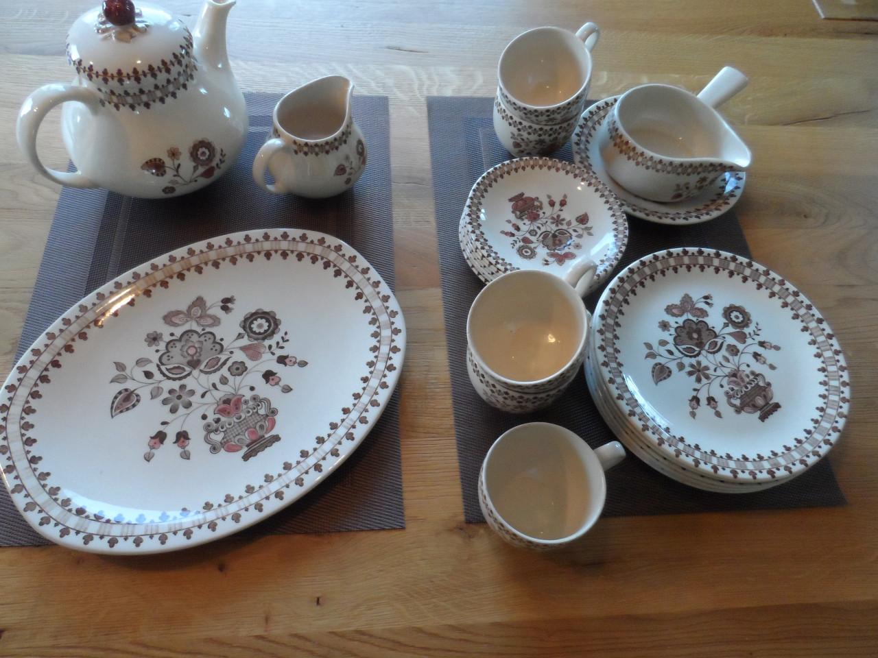 Servies OLD GRANITE JOHNSON BROS