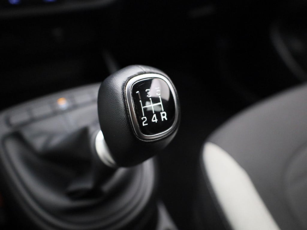 Hyundai I 10 1.0 comfort | airco | dab | cruise control | apple carplay