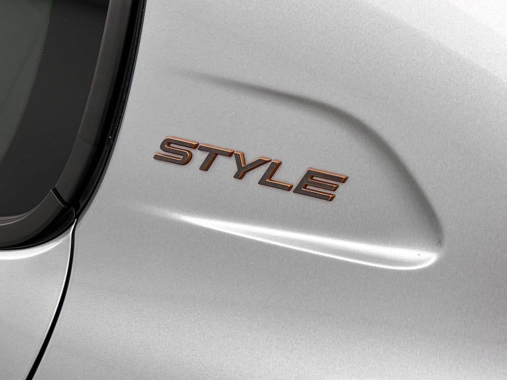 Peugeot 208 100 pk style | rijklaar | parkeersensoren | navigatie | apple c