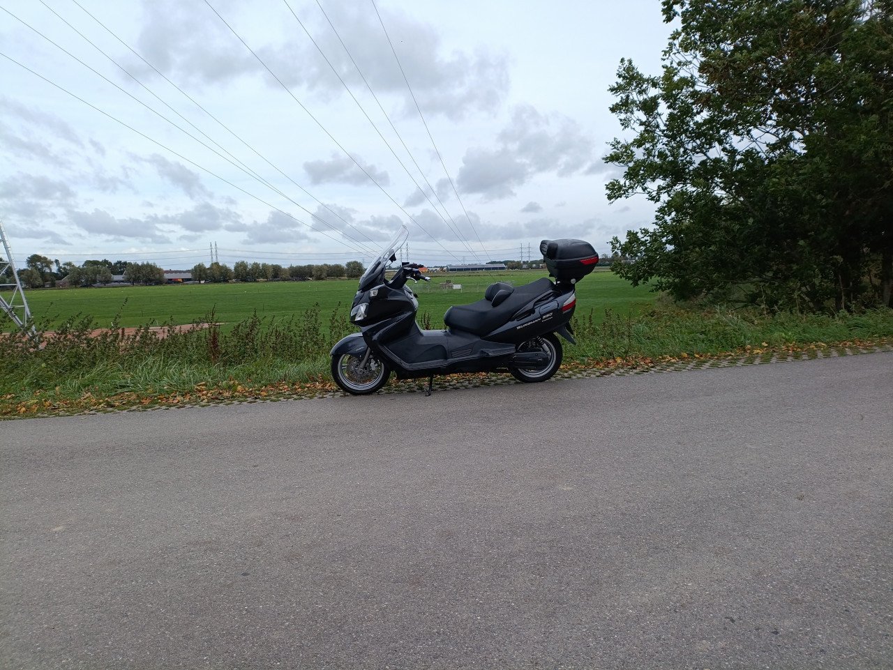 Suzuki Brugman 650 cc