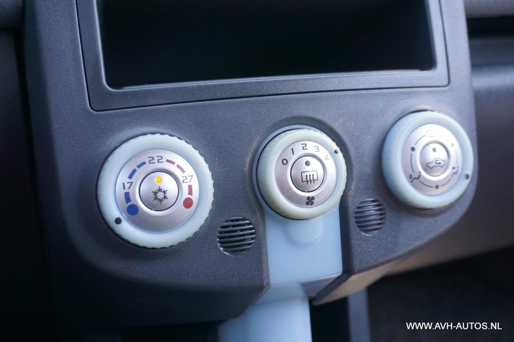 Mitsubishi Colt 1.3 inform cool pack