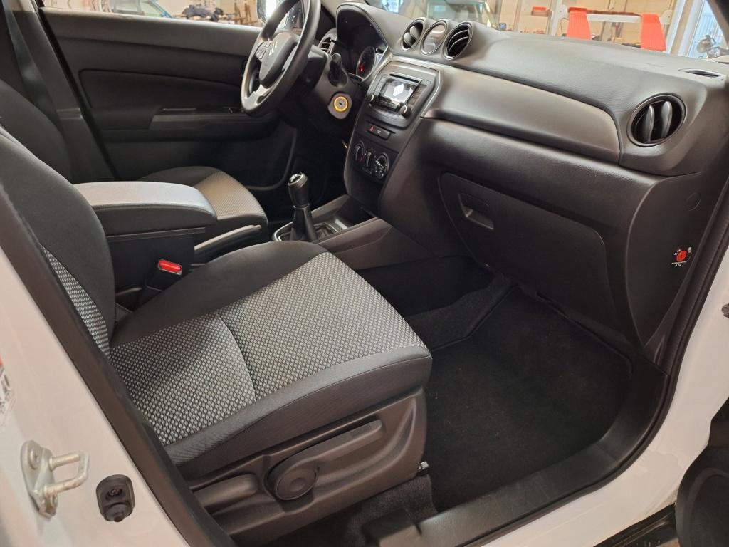 Suzuki Vitara 1.0i boosterjet | cruise control | geblindeerde ramen achter|