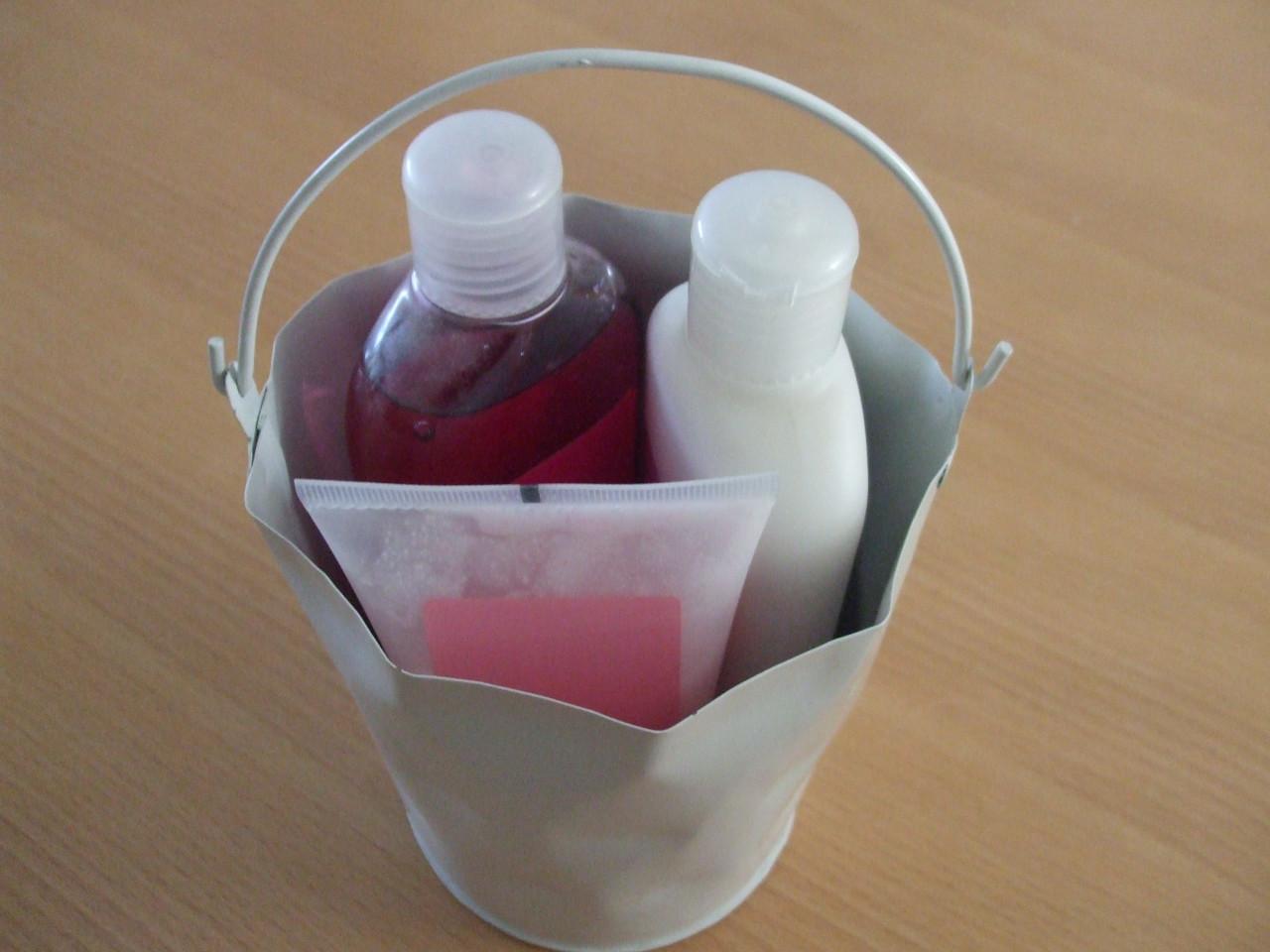 Te koop verzorgingsset van de HEMA.(nieuw).