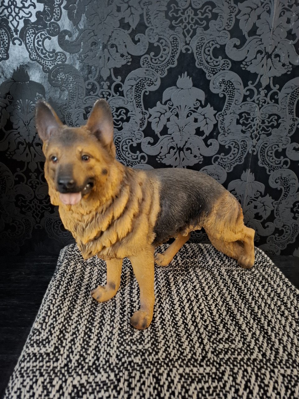 Beeldje Herdershond