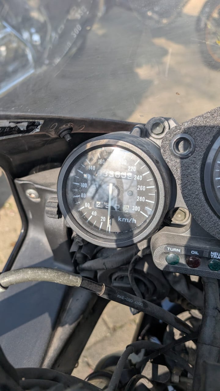 CBR 900RR Fireblade sc28