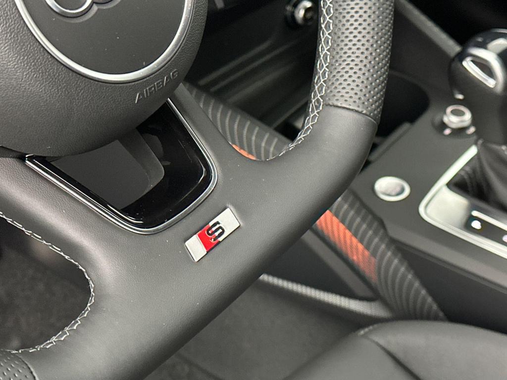 Audi Q2 35 tfsi s edition