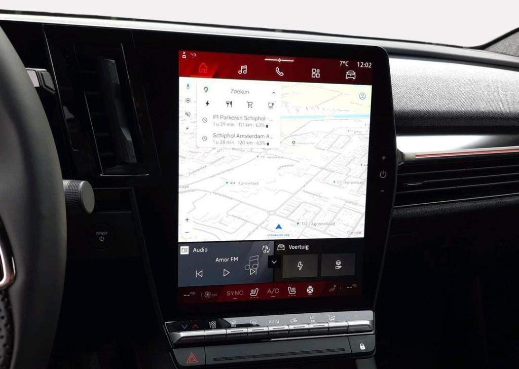 Renault Scenic e-tech ev87 long range techno