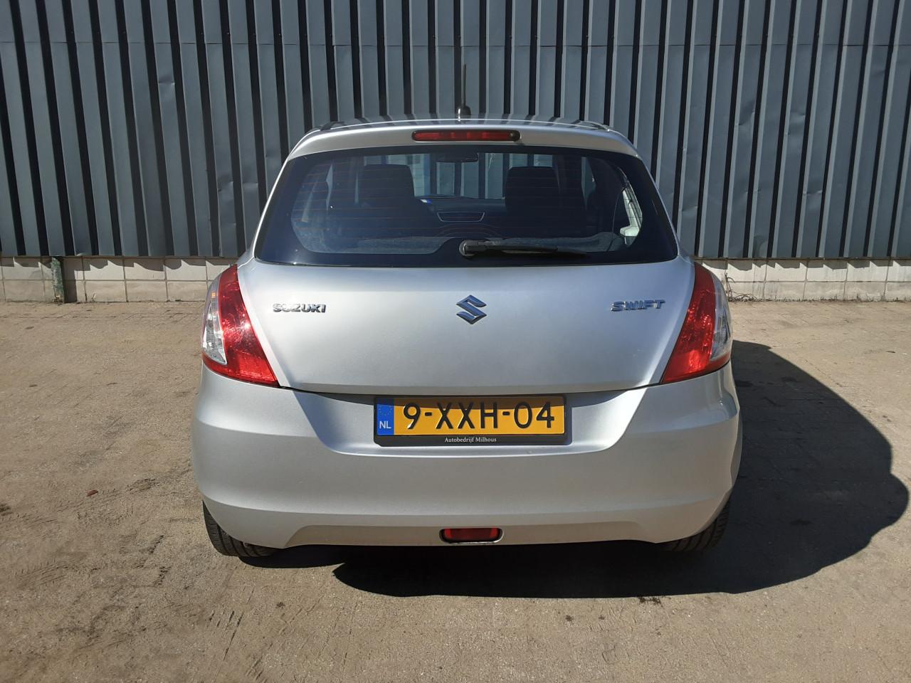 Suzuki Swift 1.2 Base EASSS ** 4950 EURO ** apk 17-12-2026