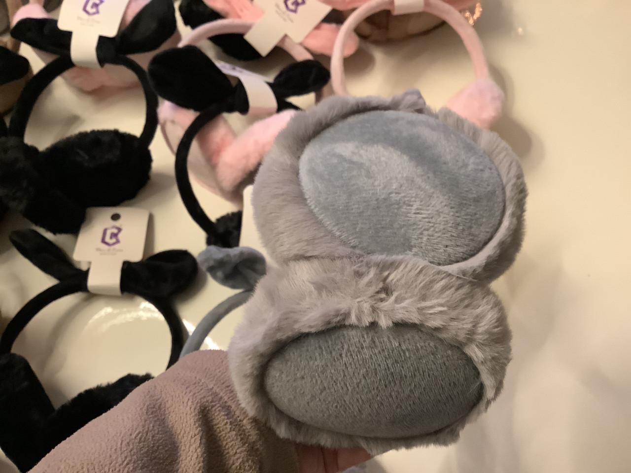 Partij leuke kinder oorwarmers. (Partij 4)