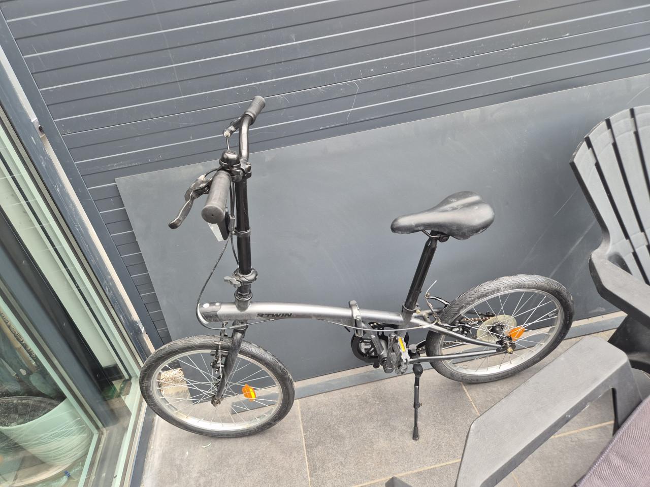 Te koop tril plaat/apparaat.