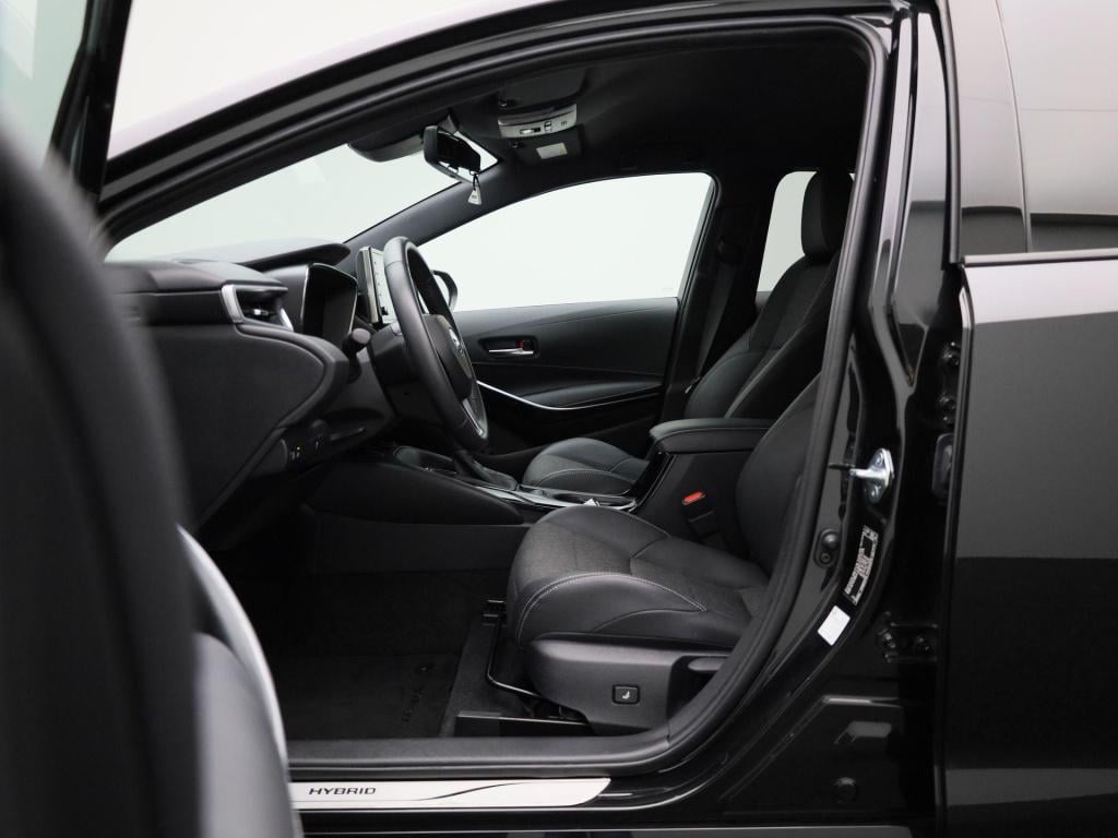 Toyota Corolla 1.8 hybrid business plus | automaat | stoel verwarming | par