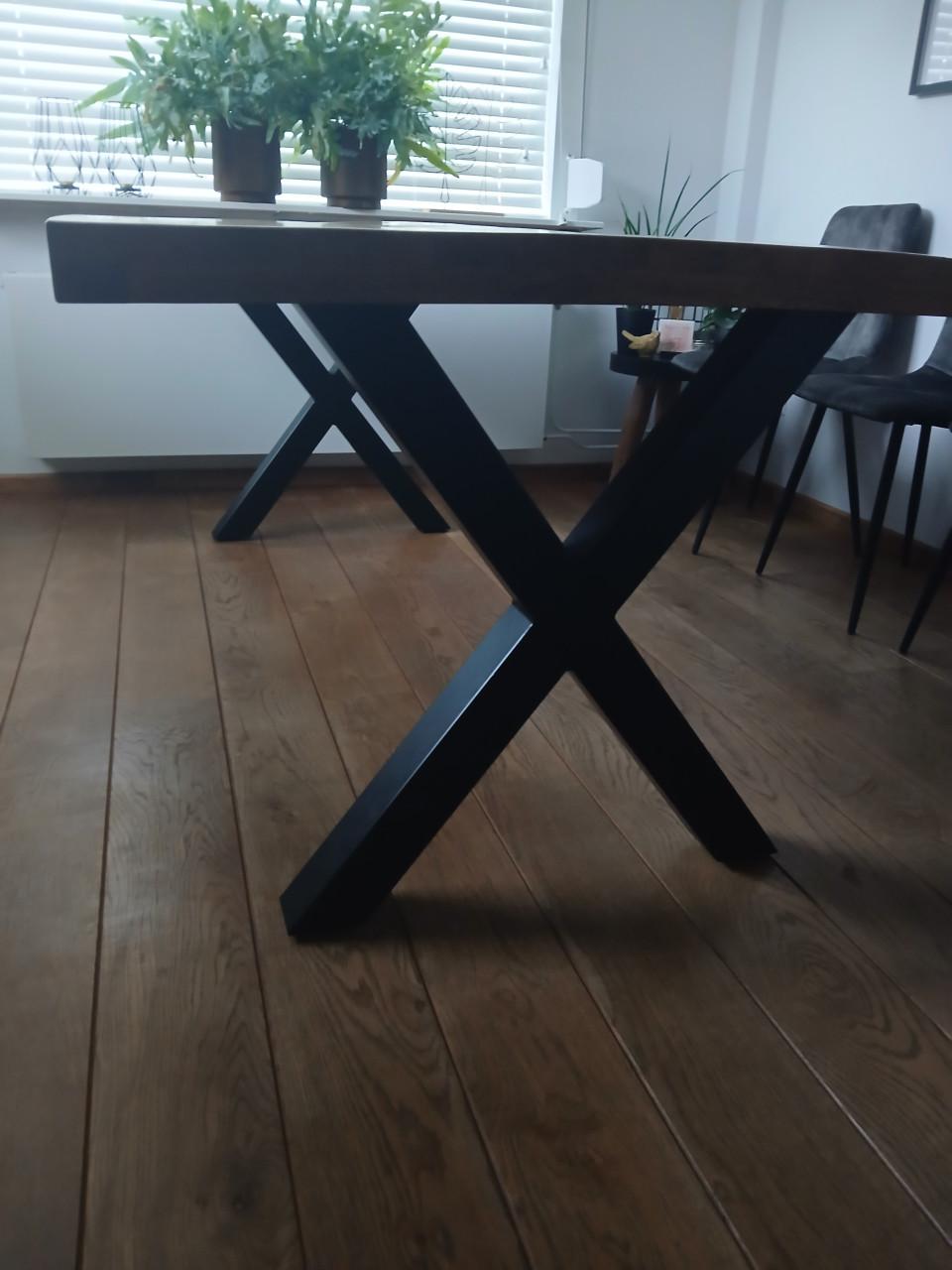 Eetkamertafel