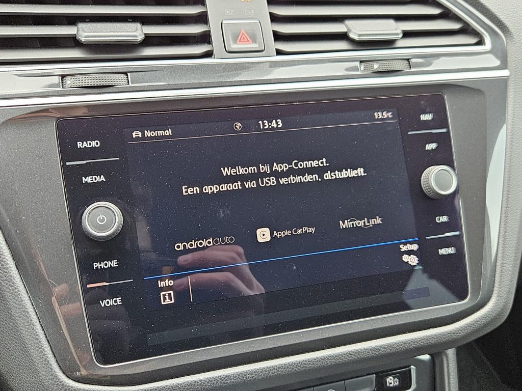 Volkswagen Tiguan 1.4 tsi act highline business r | acc | head-up | 1ste ei