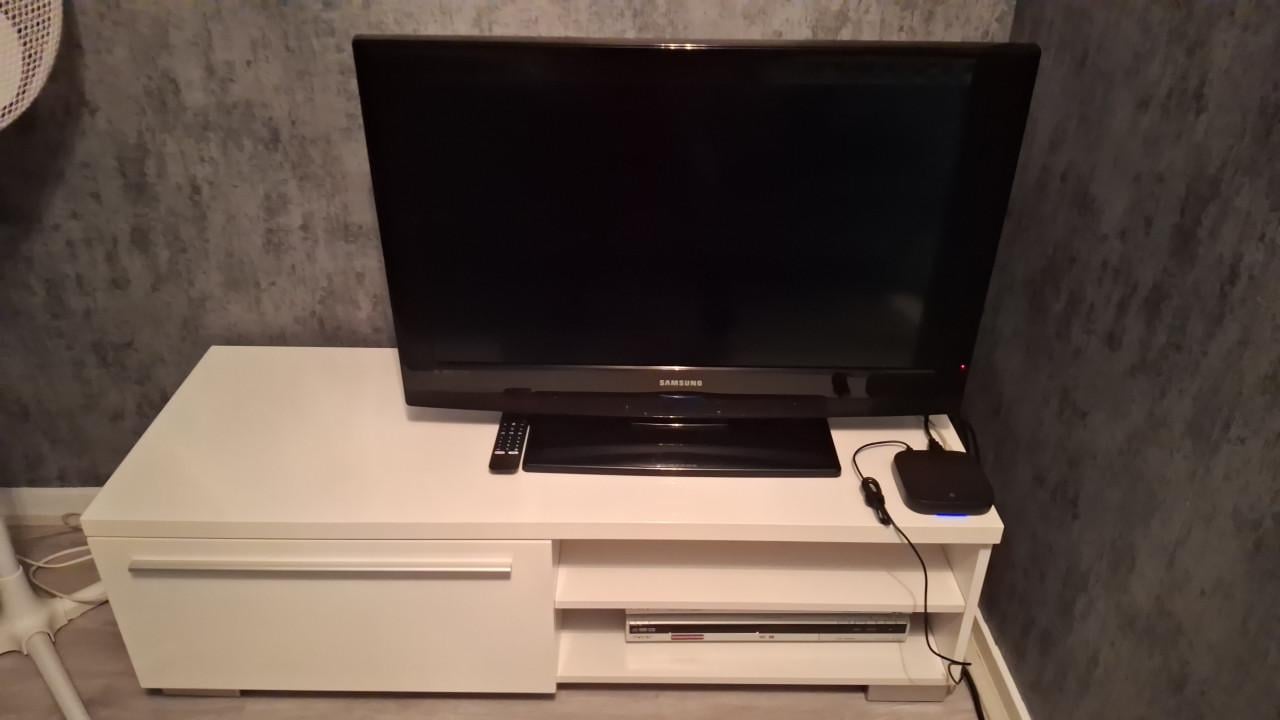 Tv plus tv meubel
