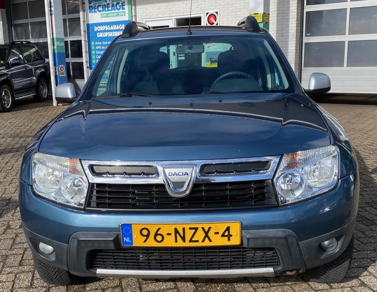Dacia Duster 1.6 Lauréate | Vol jaar APK | Airco | Trekhaak |3 mnd garantie