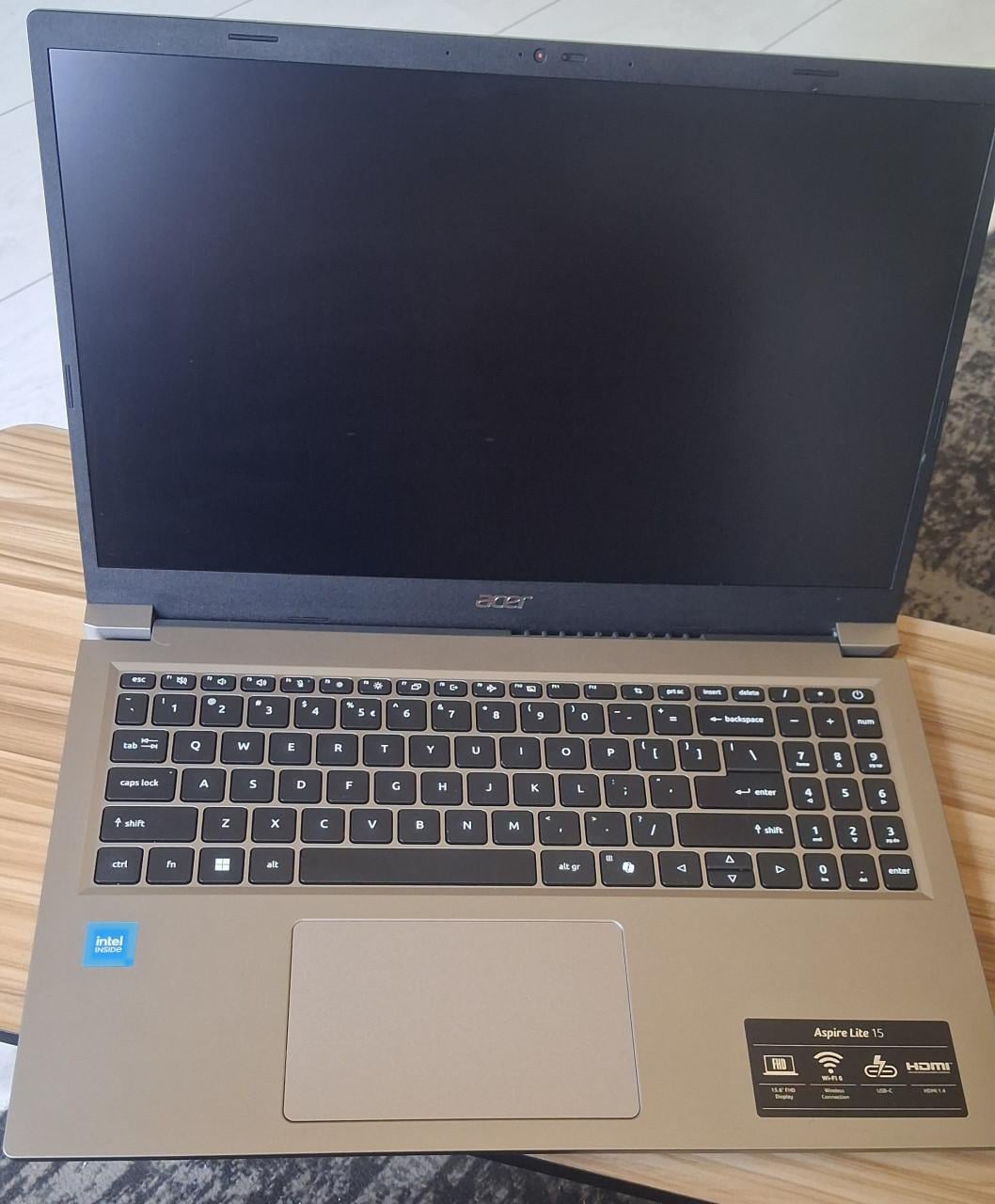Acer aspire lite laptop