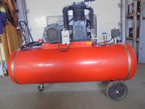 Grote Compressor met 500Ltr tank