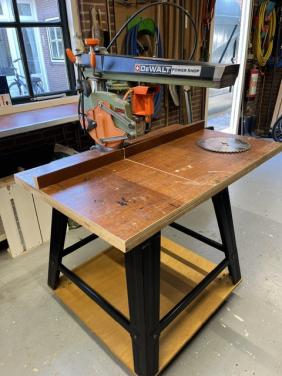 DeWalt DW125 Radiaalzaag - afkortzaag