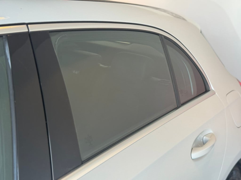 Mercedes-Benz A-Klasse 250 e business solution luxury limited