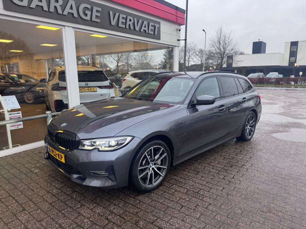 BMW 3-serie touring 330e high executive m-sport