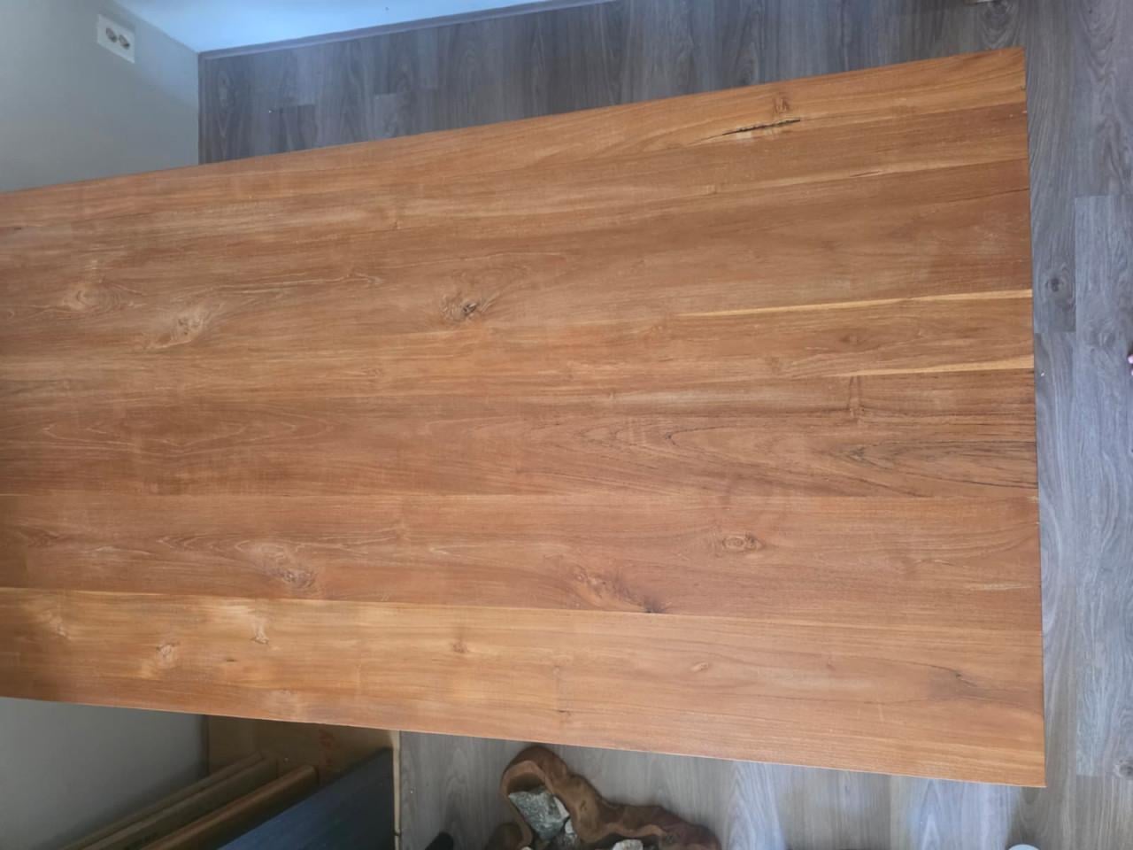 Grote acaciahouten eettafel 200x100 cm – recent opgeknapt