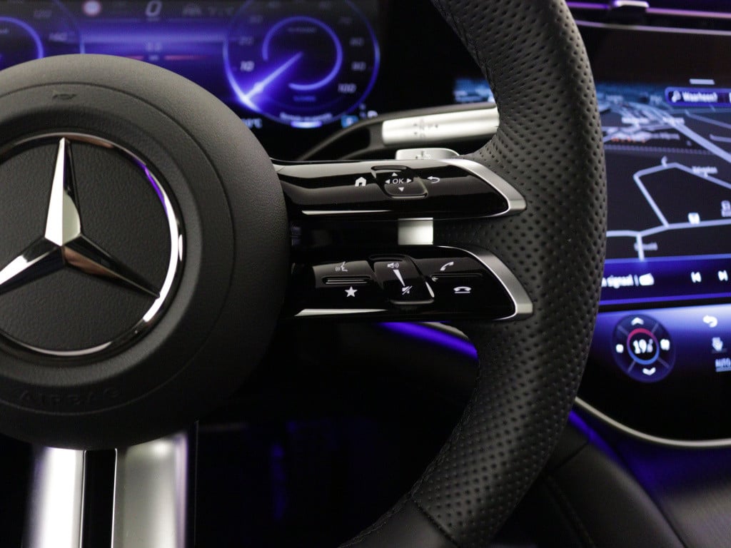 Mercedes-Benz Eqs 450 4matic amg line 108 kwh | achterasbesturing tot 10° |