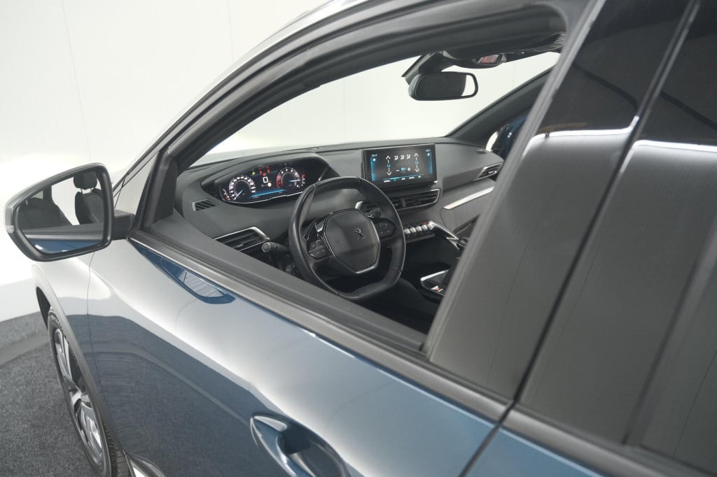 Peugeot 3008 puretech 130 allure pack business | camera | elektrische koffe