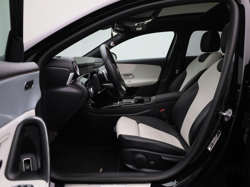 Mercedes-Benz A-Klasse 250 premium | automaat | panorama dak | virtual cock