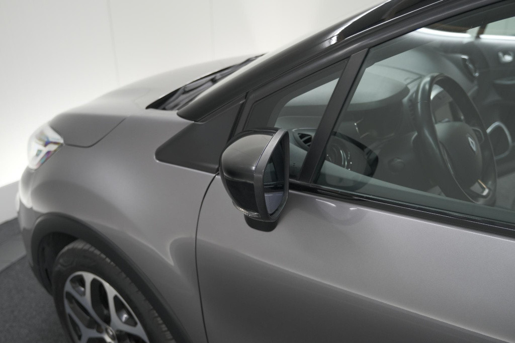 Renault Captur tce 90 intens | camera | navigatie | parkeersensoren | clima