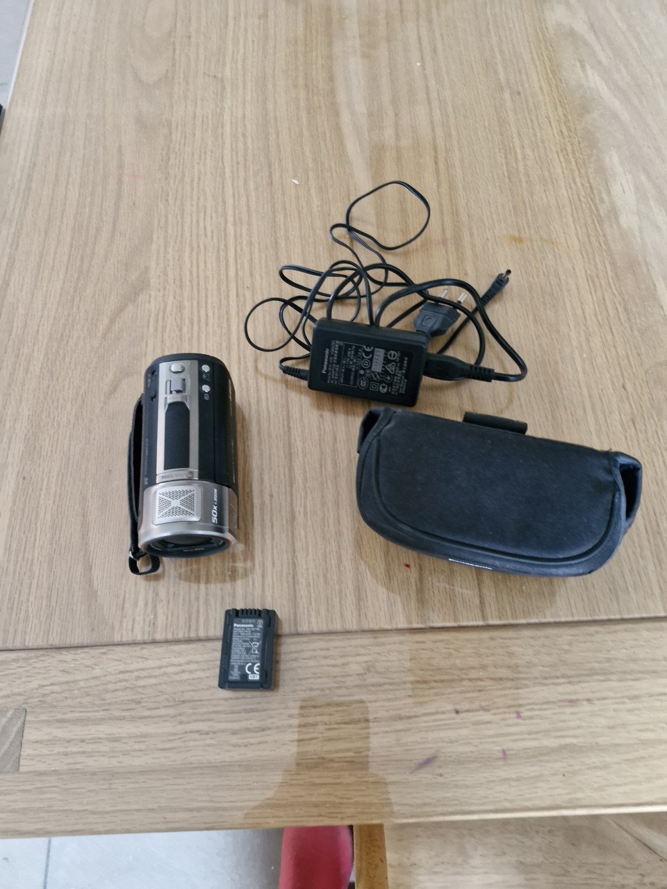 Panasonic hcv 720 videocamera