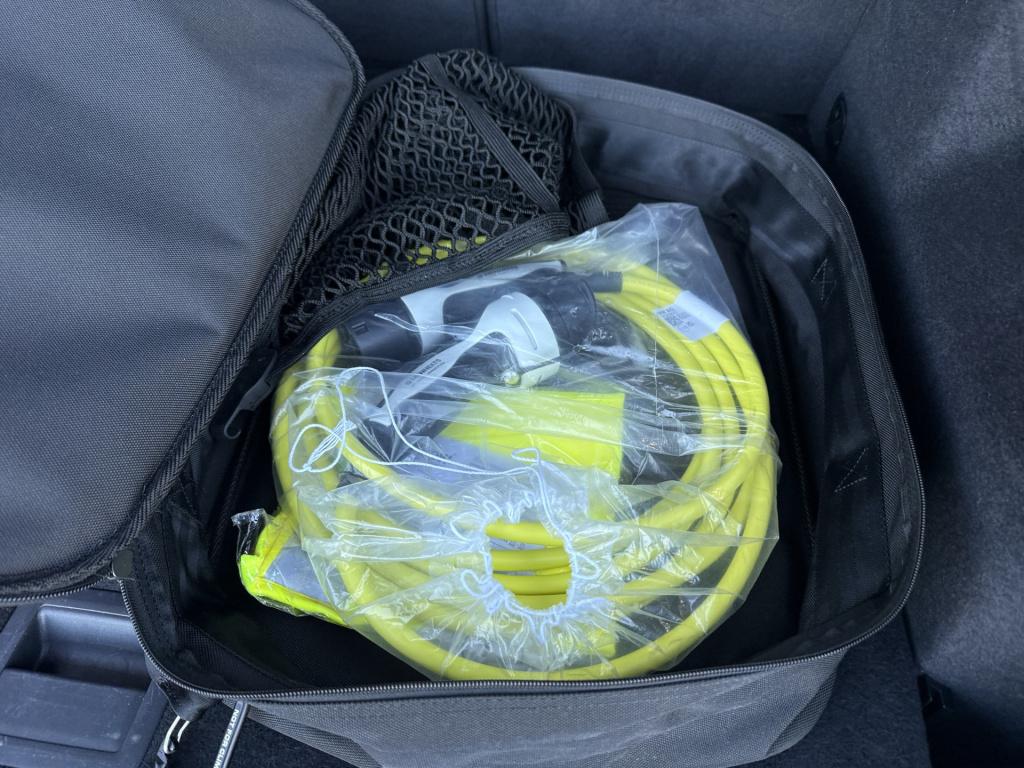 Audi Q3 45 tfsi ehybrid 245pk s edition | leder | black pakket