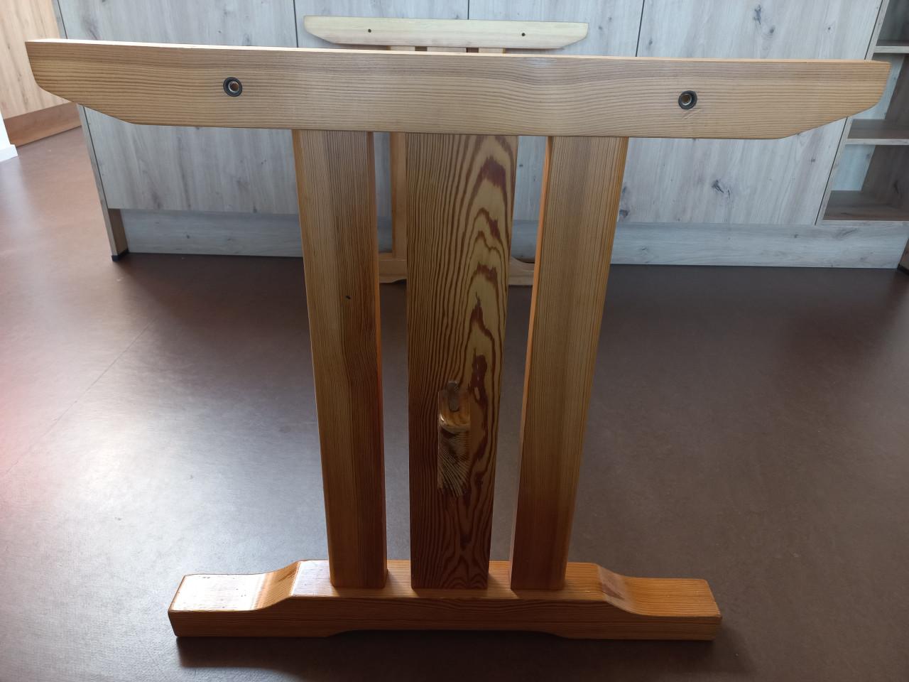 Tafelpoten massief grenen