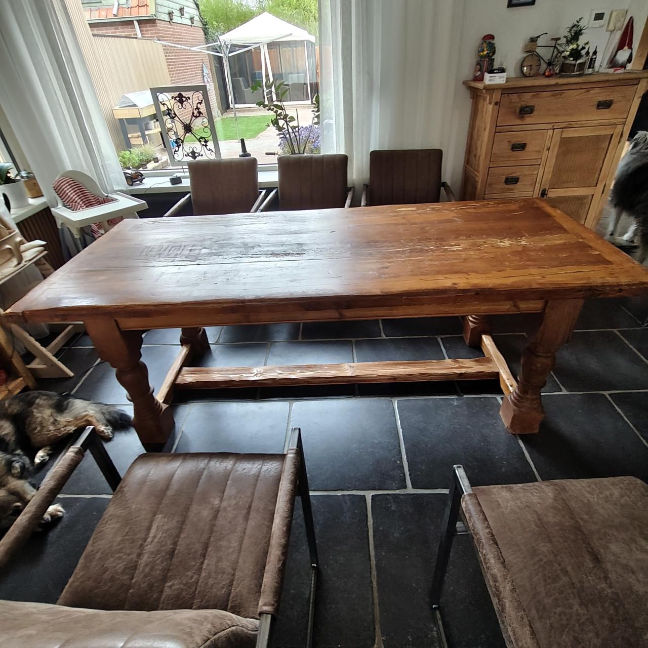 Mooi geleefde tafel