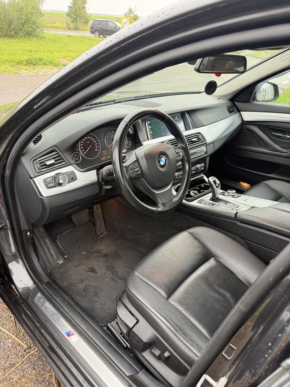 BMW 5-serie F10 3.0 6-Cilinder 8-AUT M-Sport CarPlay 20inch