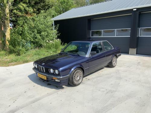 BMW 3-Serie E30 325i coupe 1987 Blauw APK - 02-2028