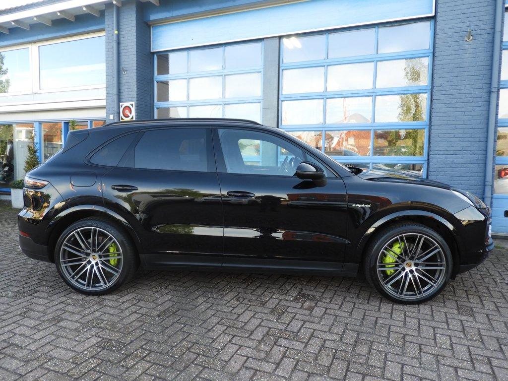 Porsche Cayenne 3.0 e-hybrid