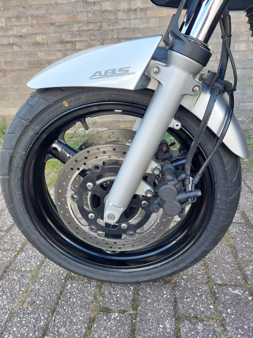 Suzuki Bandit GSF 650 SA abs versie.