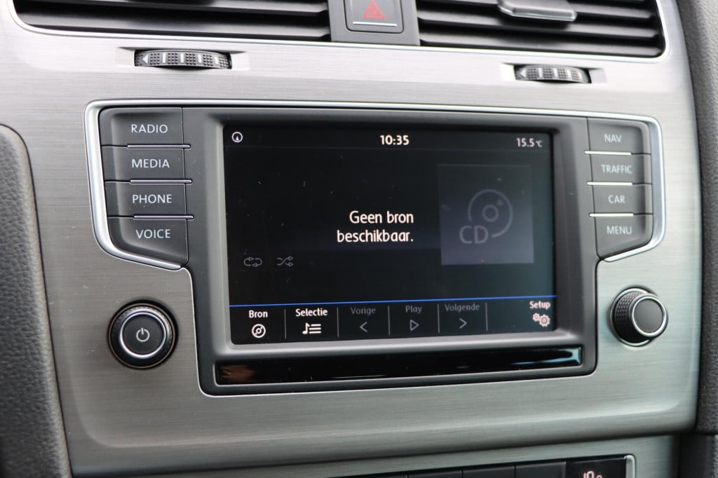 Volkswagen Golf variant 1.0 tsi connected series