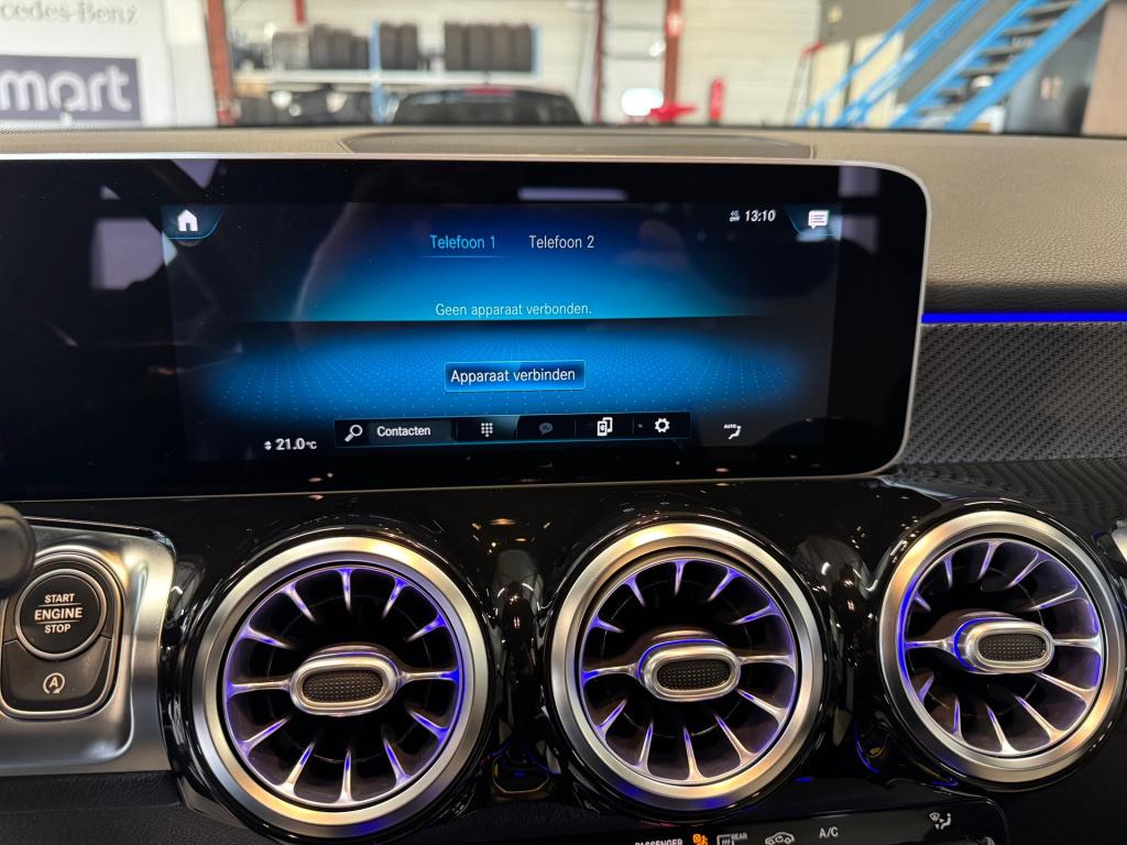 Mercedes-Benz 200-klasse glb amg night-pakket automaat , wegklapbare trekha