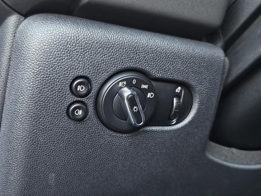 Mini 5-deurs 1.5 cooper pepper serious business | keyless | rijklaar inclus